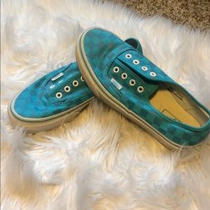 Turquoise/Blue checker board VANS men’s size 6